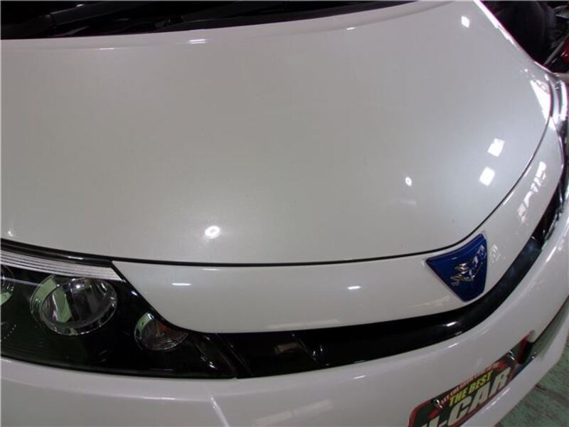 ESTIMA HYBRID
