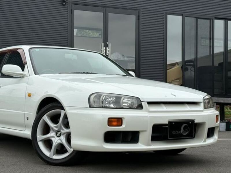 SKYLINE