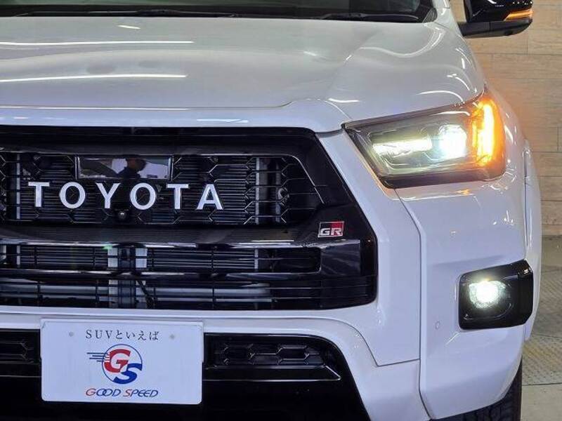 HILUX
