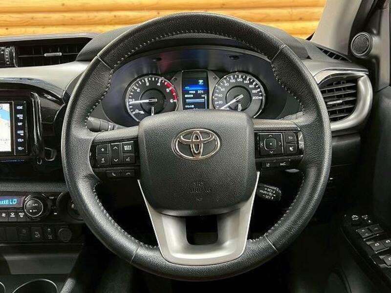 HILUX