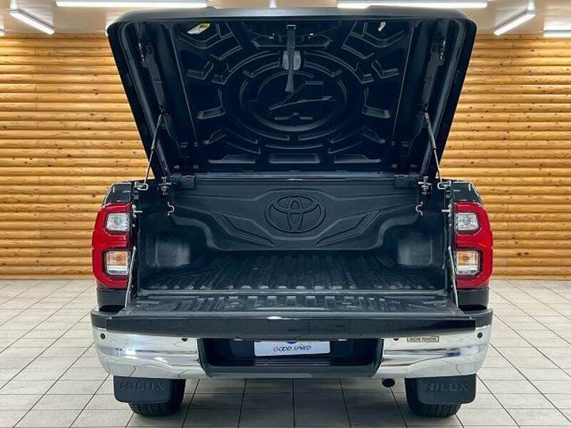 HILUX
