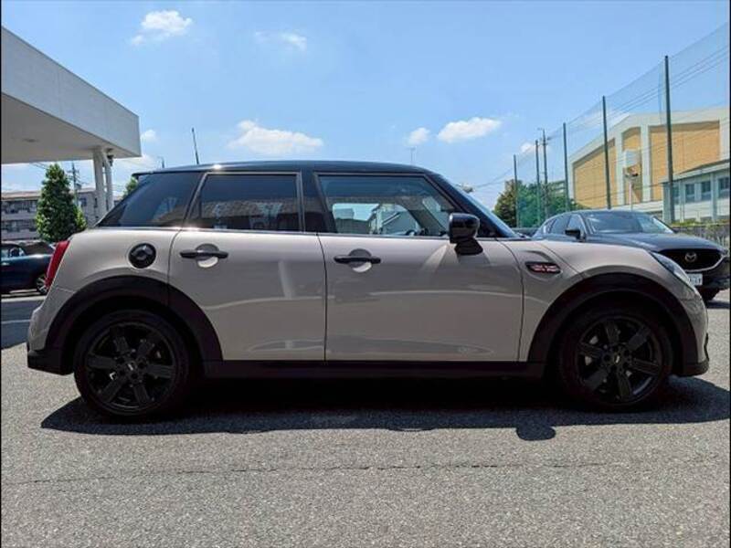 MINI