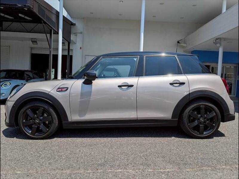 MINI