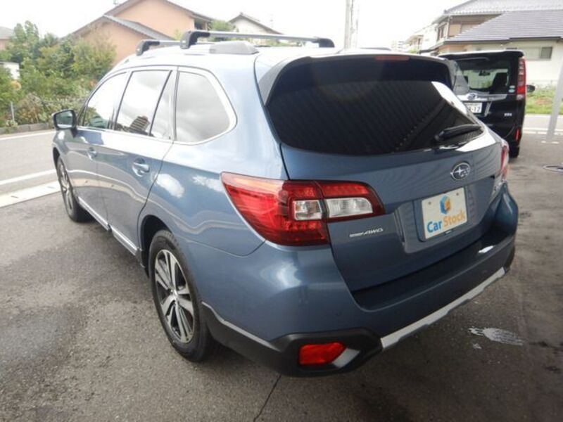 LEGACY OUTBACK
