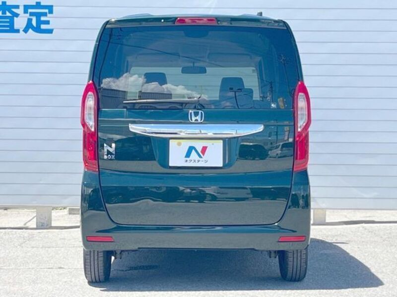 N BOX