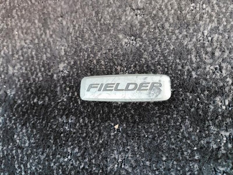 COROLLA FIELDER