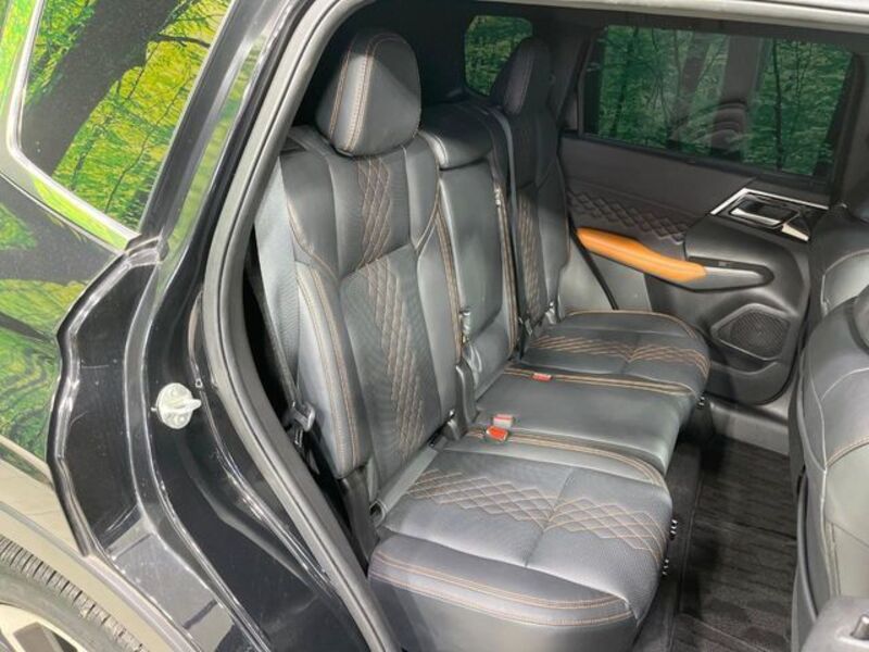 OUTLANDER PHEV