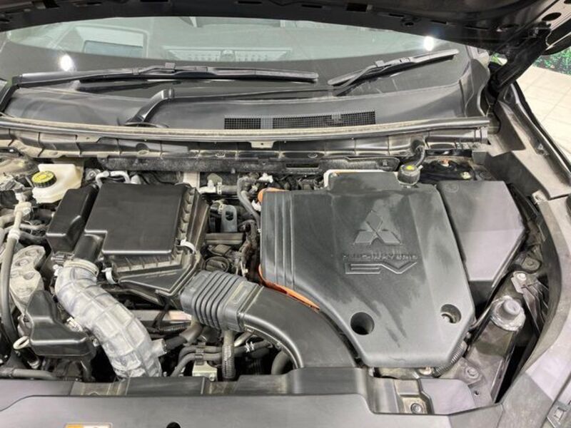 OUTLANDER PHEV