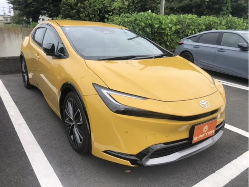 TOYOTA PRIUS