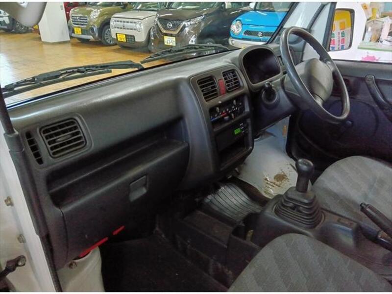 CARRY TRUCK