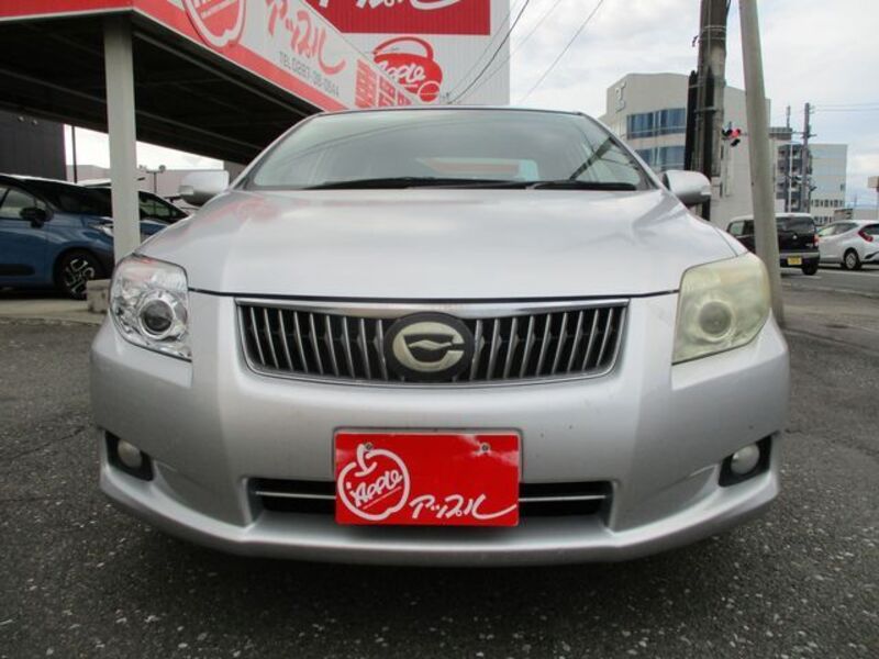 COROLLA AXIO