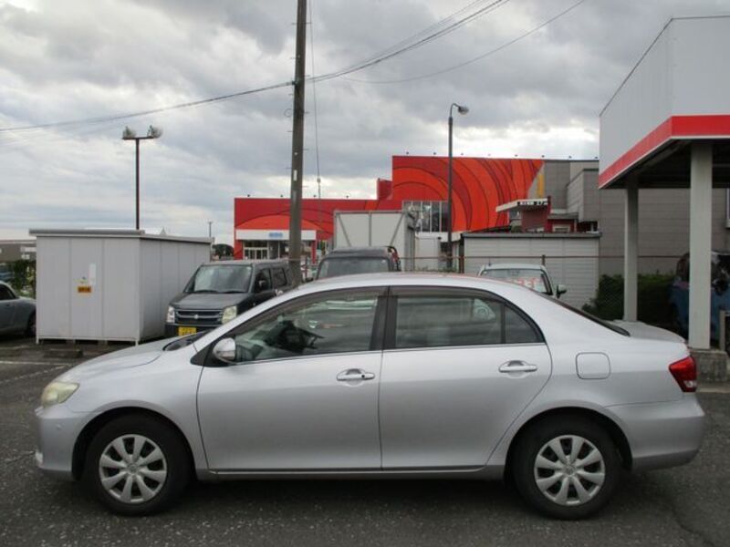 COROLLA AXIO