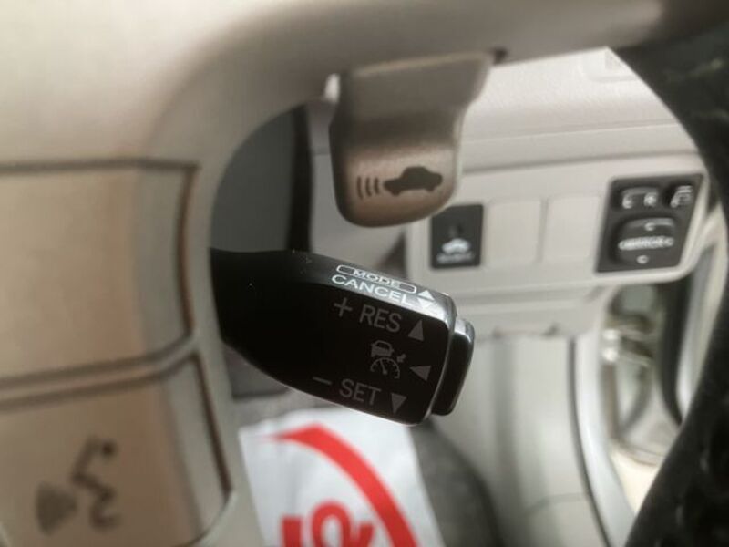 COROLLA AXIO