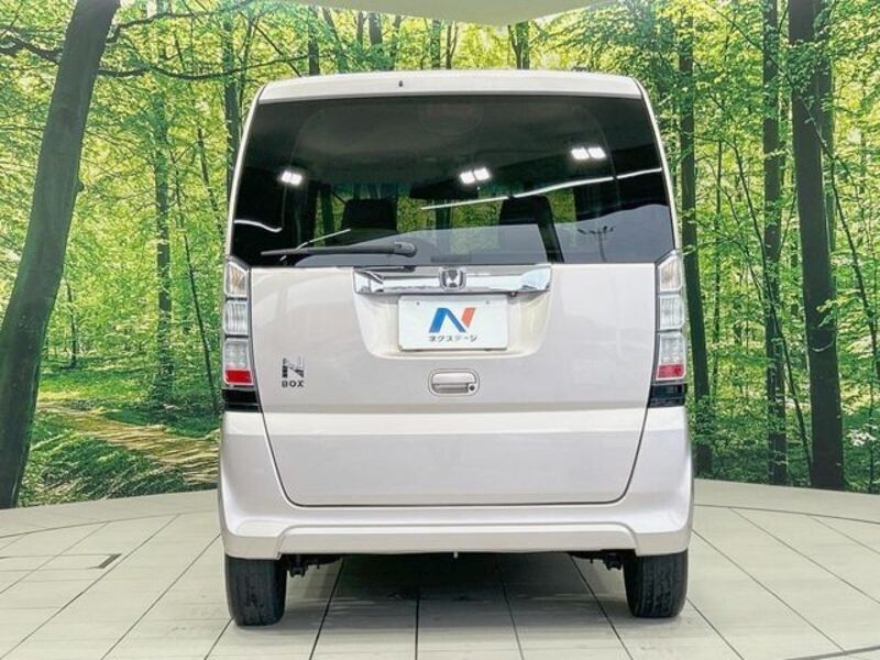 N BOX