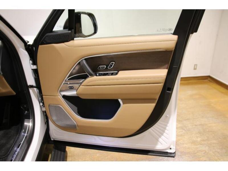 RANGE ROVER