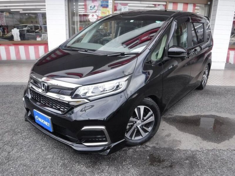 HONDA FREED HYBRID