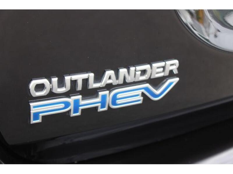 OUTLANDER PHEV