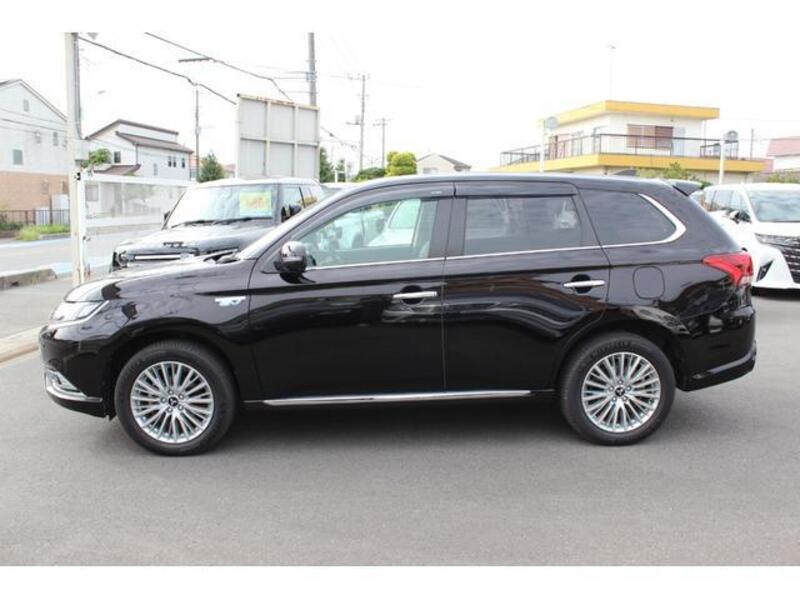 OUTLANDER PHEV