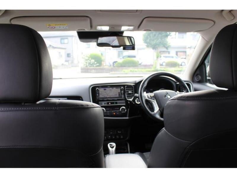 OUTLANDER PHEV