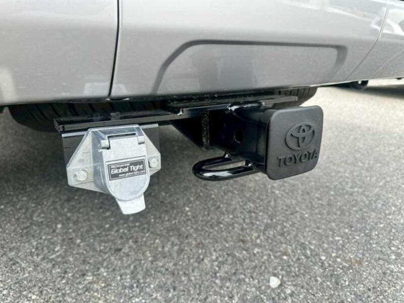 LAND CRUISER