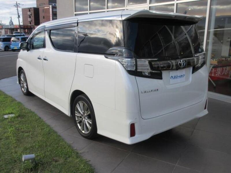 VELLFIRE