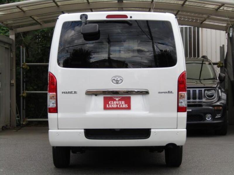 HIACE VAN