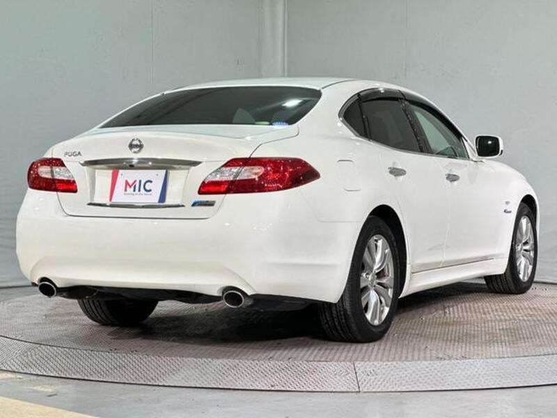 FUGA HYBRID