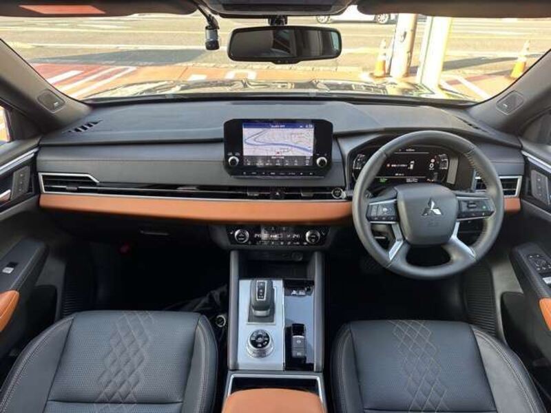 OUTLANDER
