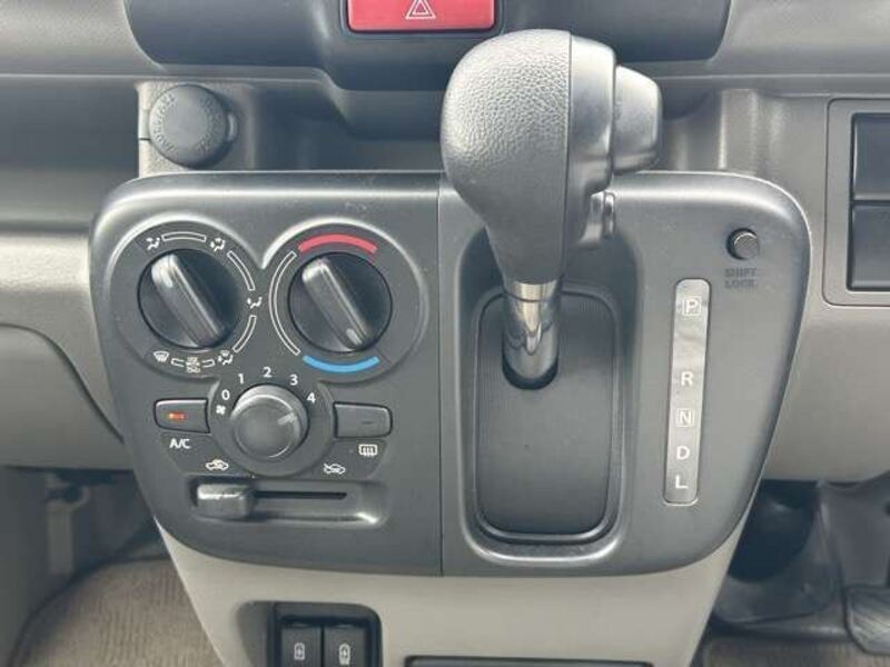 CLIPPER VAN