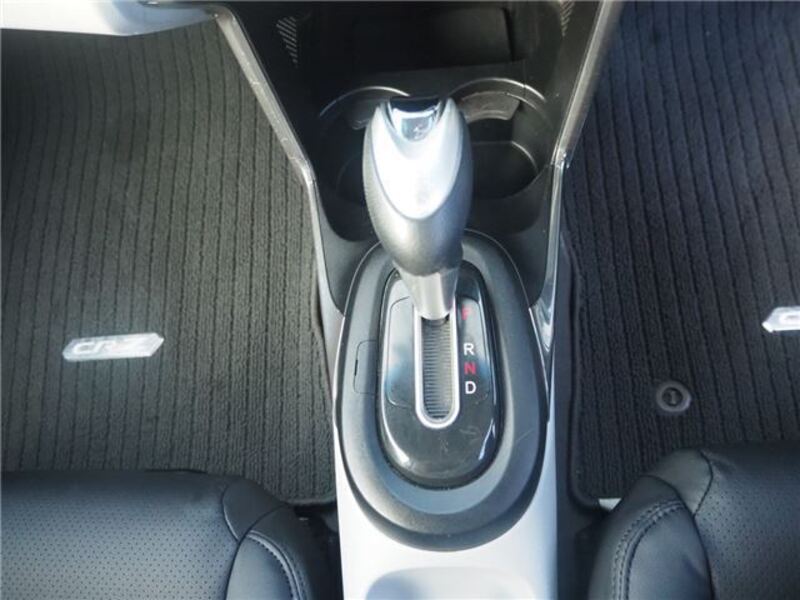 CR-Z