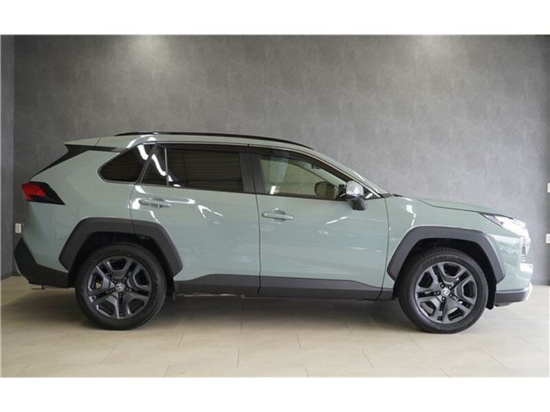 RAV4