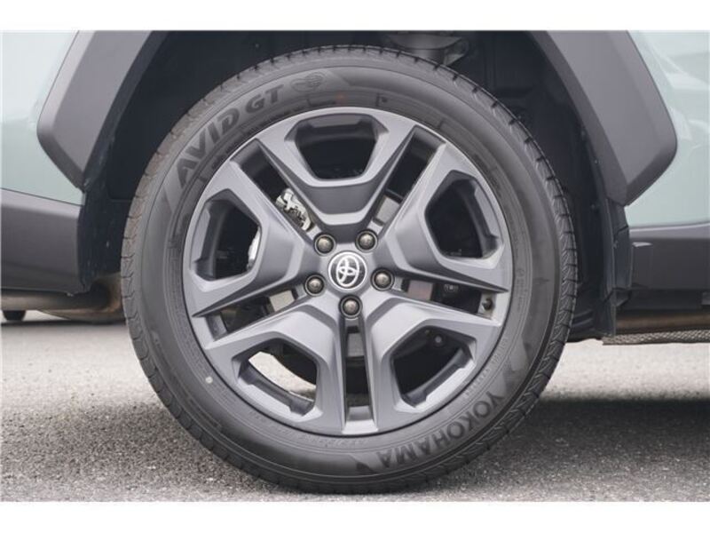 RAV4
