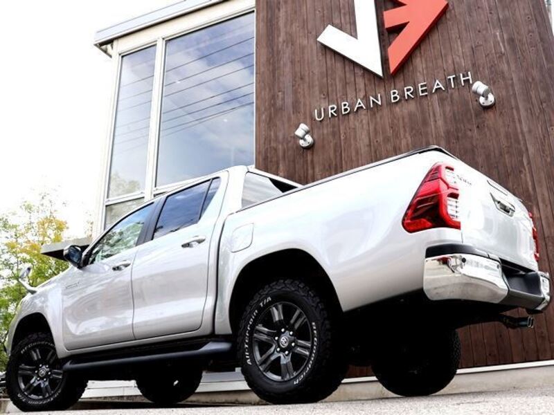 HILUX