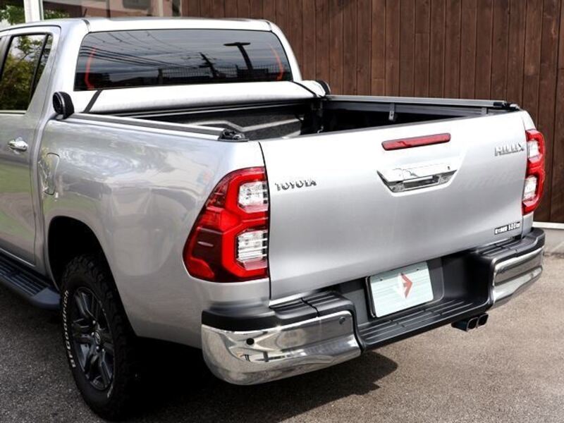 HILUX