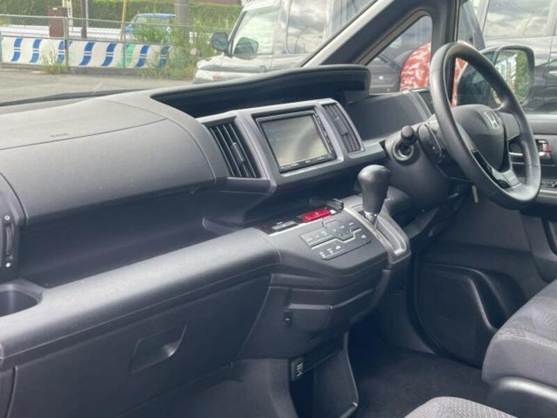 STEPWAGON SPADA