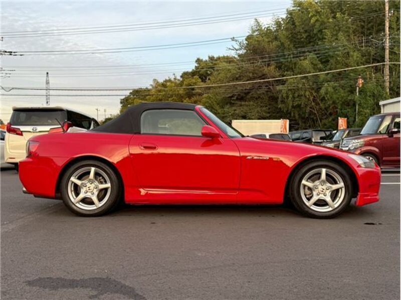 S2000