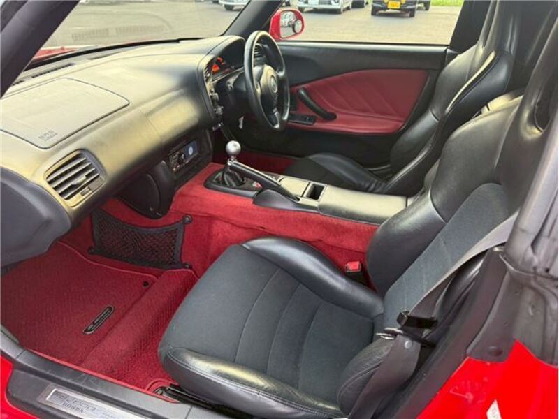 S2000