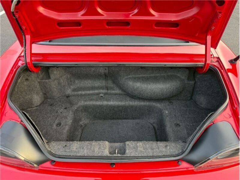 S2000
