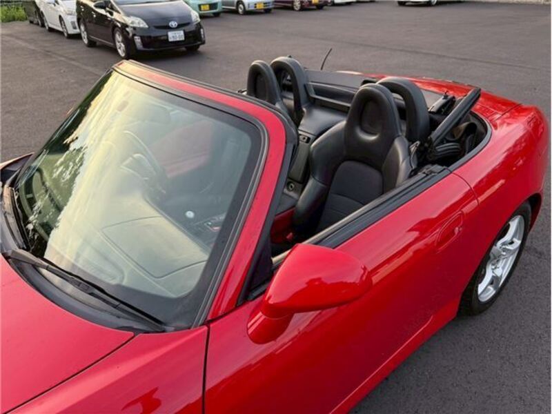 S2000