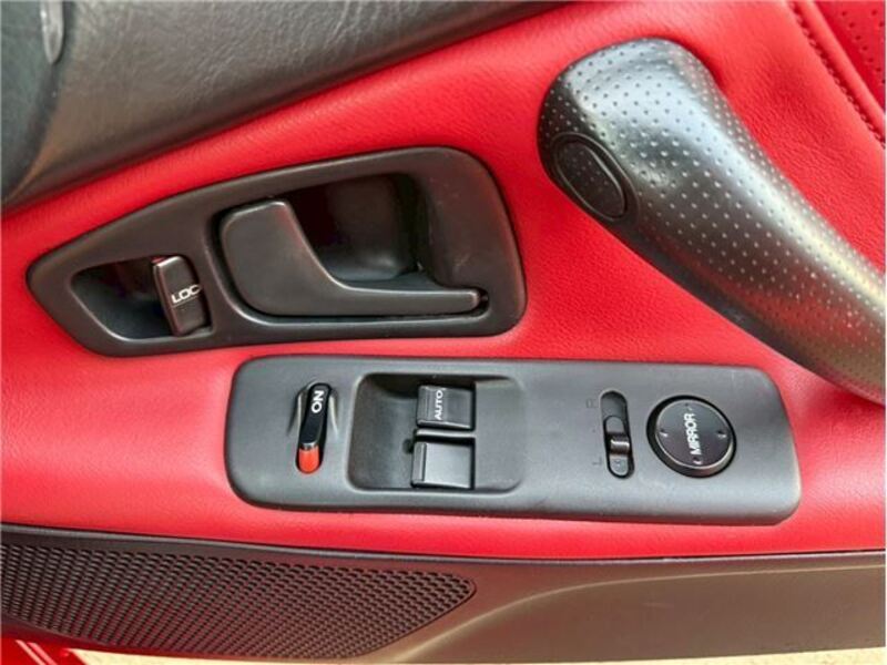S2000
