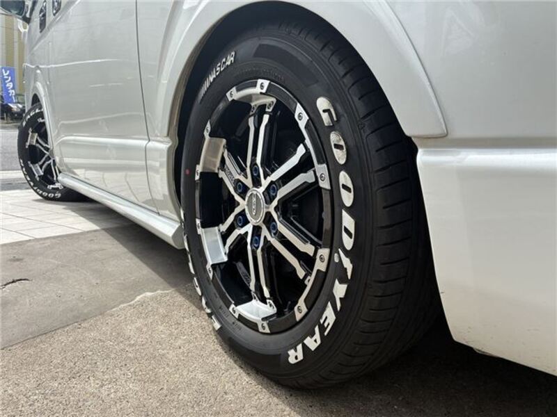 HIACE