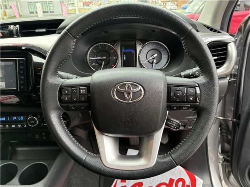 HILUX