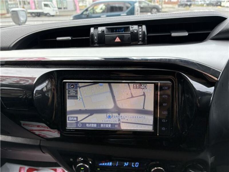 HILUX