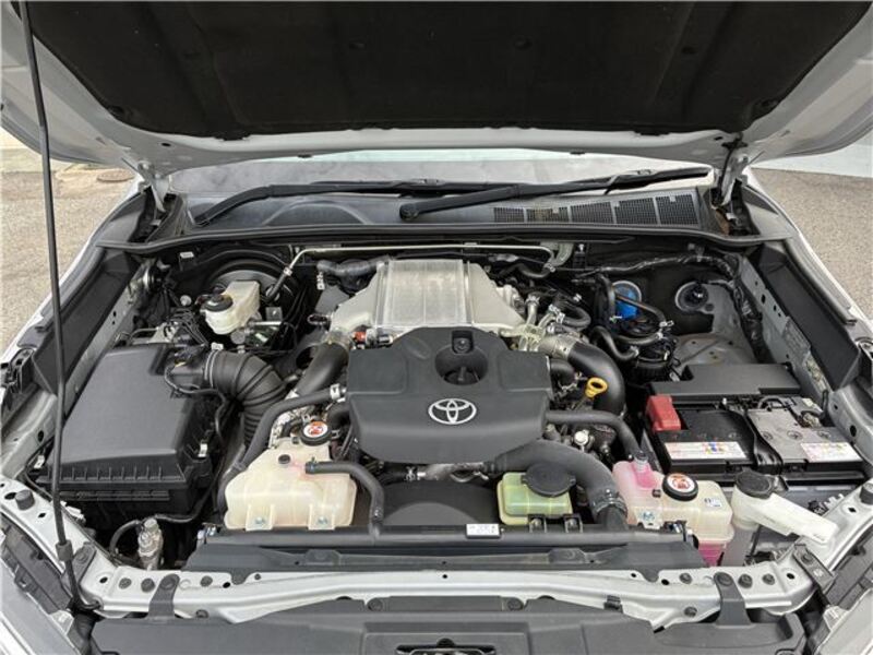HILUX