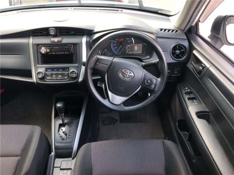 COROLLA FIELDER