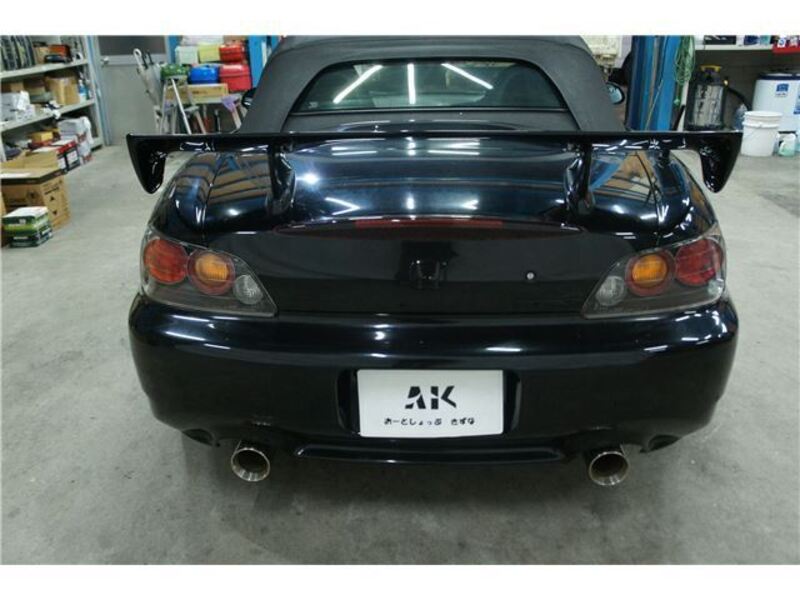 S2000