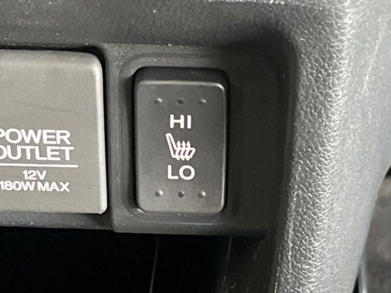N BOX SLASH