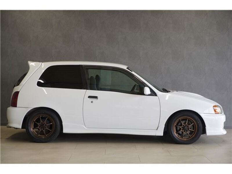 STARLET