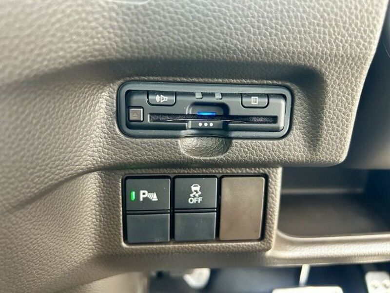 N BOX