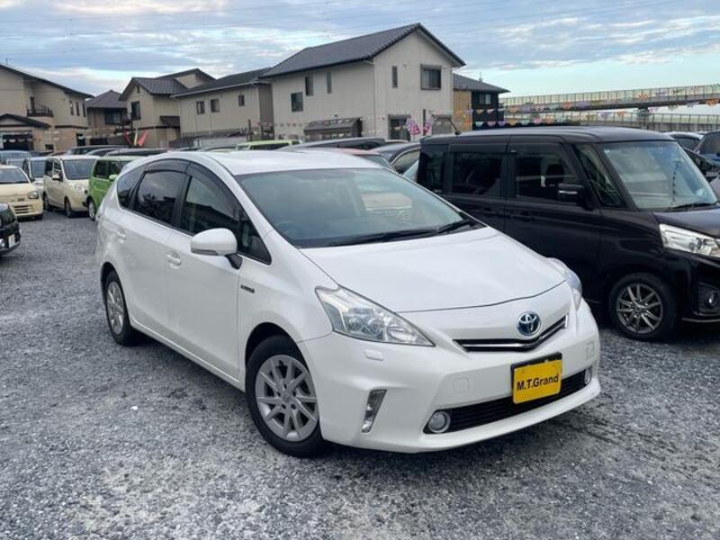 PRIUS ALPHA-0